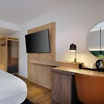 Hilton Garden Tivoli 호텔 4*