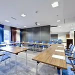Hilton Garden Tivoli 4* 인스브루크