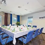 Hilton Garden Tivoli 호텔 4*