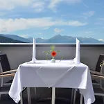 Hilton Garden Tivoli 호텔