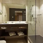 호텔 Hilton Garden Tivoli 4*