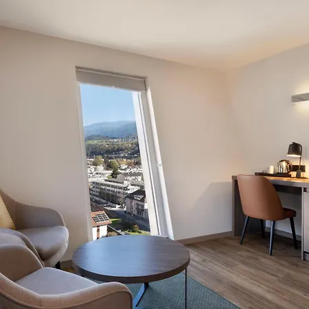 호텔 Hilton Garden Tivoli