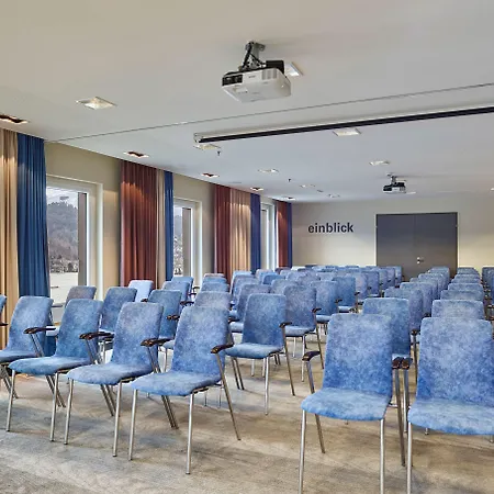 Hotel Hilton Garden Tivoli 4*