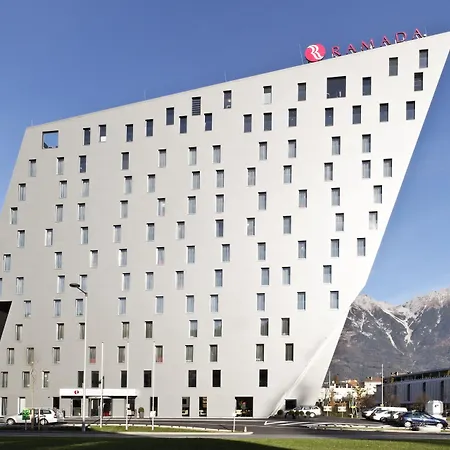 Hilton Garden Tivoli 4* 인스브루크