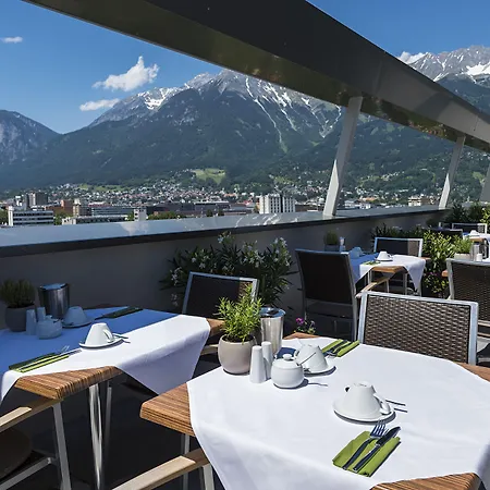 Hotel Hilton Garden Tivoli 4*