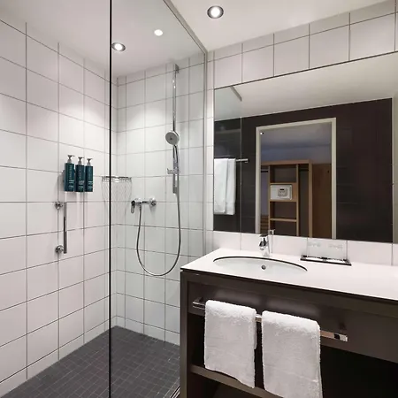 Hilton Garden Tivoli 호텔 4*