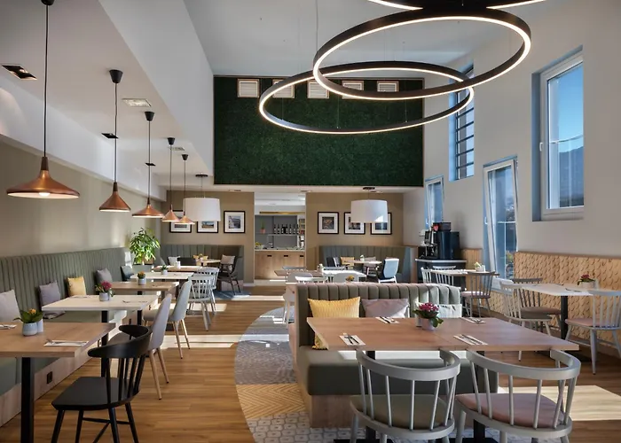 Hilton Garden Tivoli 4*