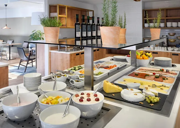 Hilton Garden Tivoli فندق إنسبروك