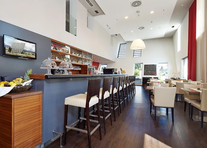 Hilton Garden Tivoli 4* אינסברוק