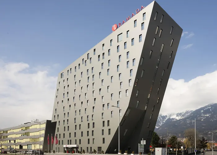 فندق Hilton Garden Tivoli