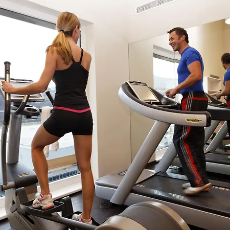 호텔 Hilton Garden Tivoli 인스브루크